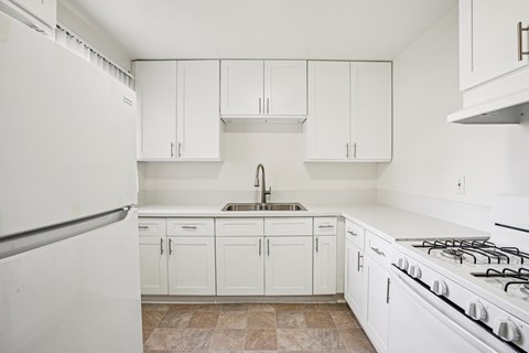Floor plan for 1 bed, 1 bath, 980 sqft